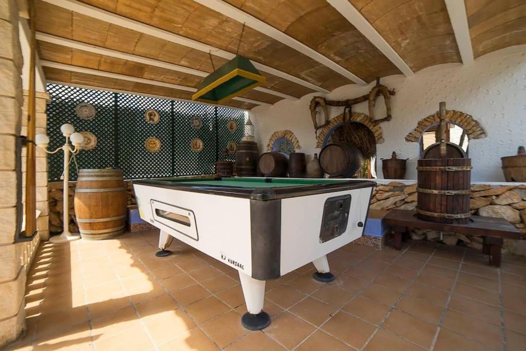 Casa Con Piscina, Jardin Y Juegos Exteriores Casa de férias Montecristo